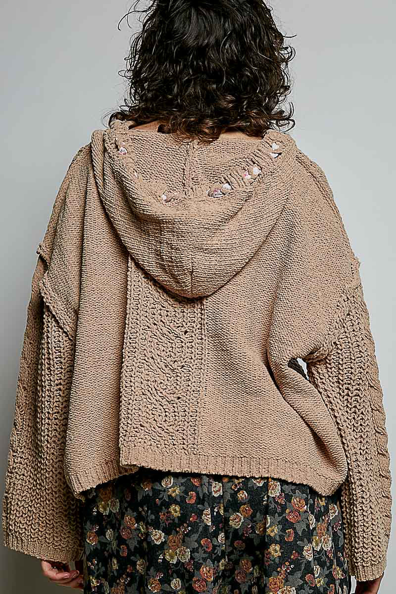 POL Carmel Chunky Knit Sweater