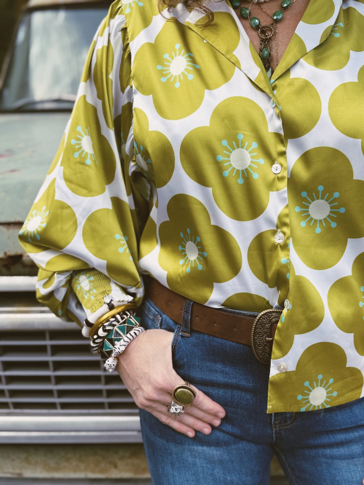 LB Green Flower Balloon Sleeve Button Up Top