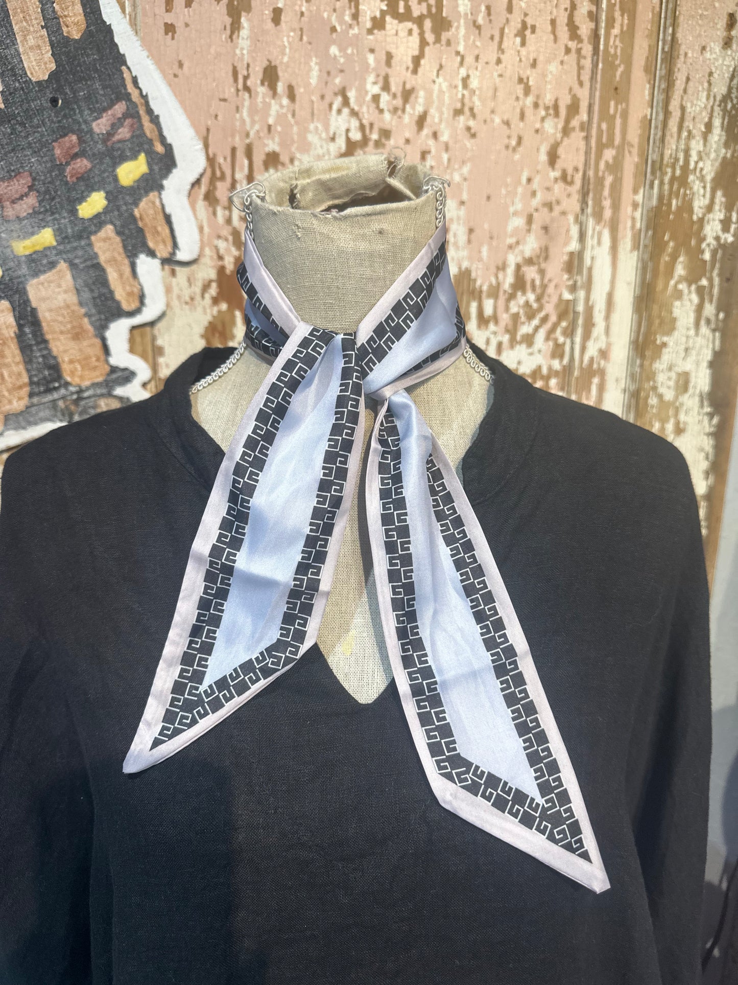 Abstract Twilly Scarf