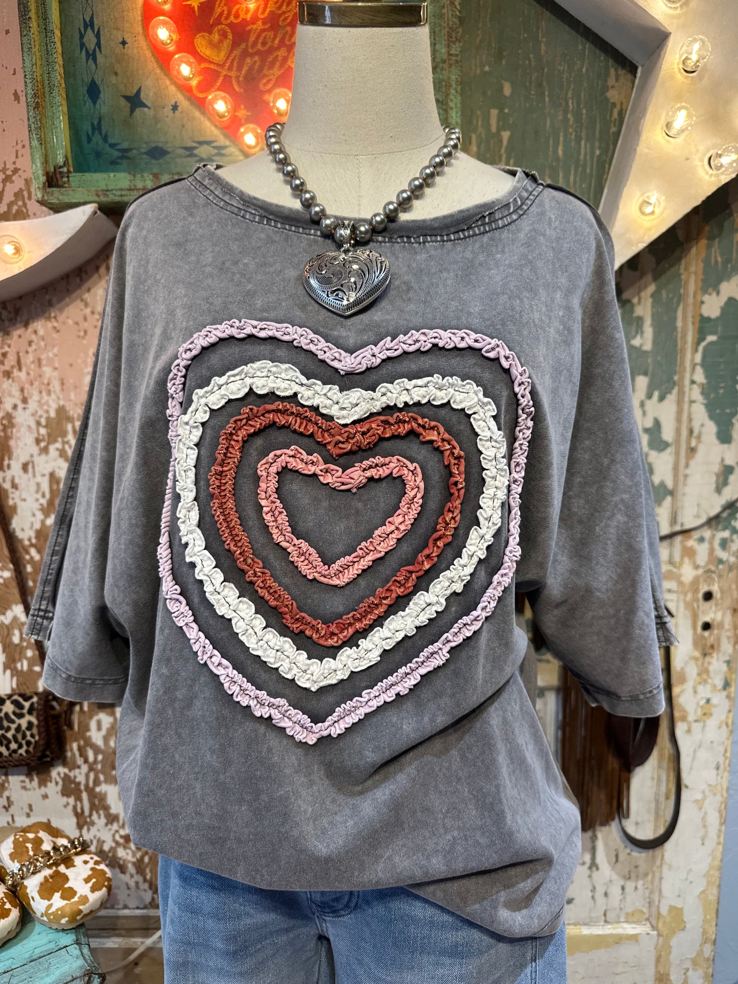 Easel Layered Heart Top