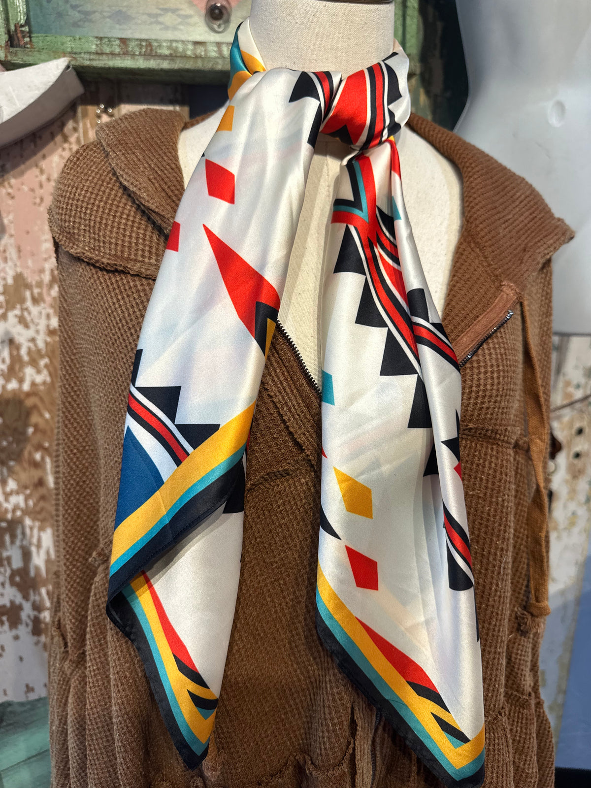Cream, Red, & Blue Wildrag