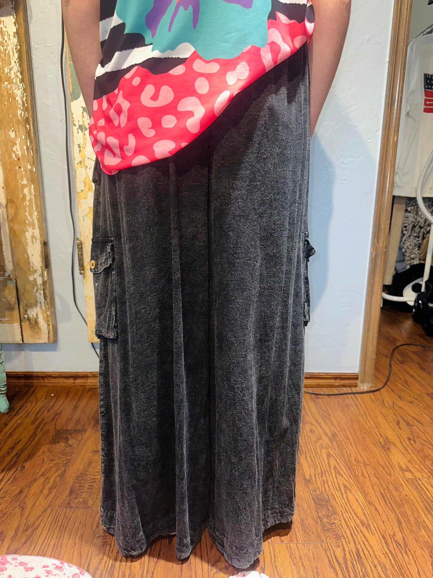 Oli & Hali Black Cargo Wide Leg Pants
