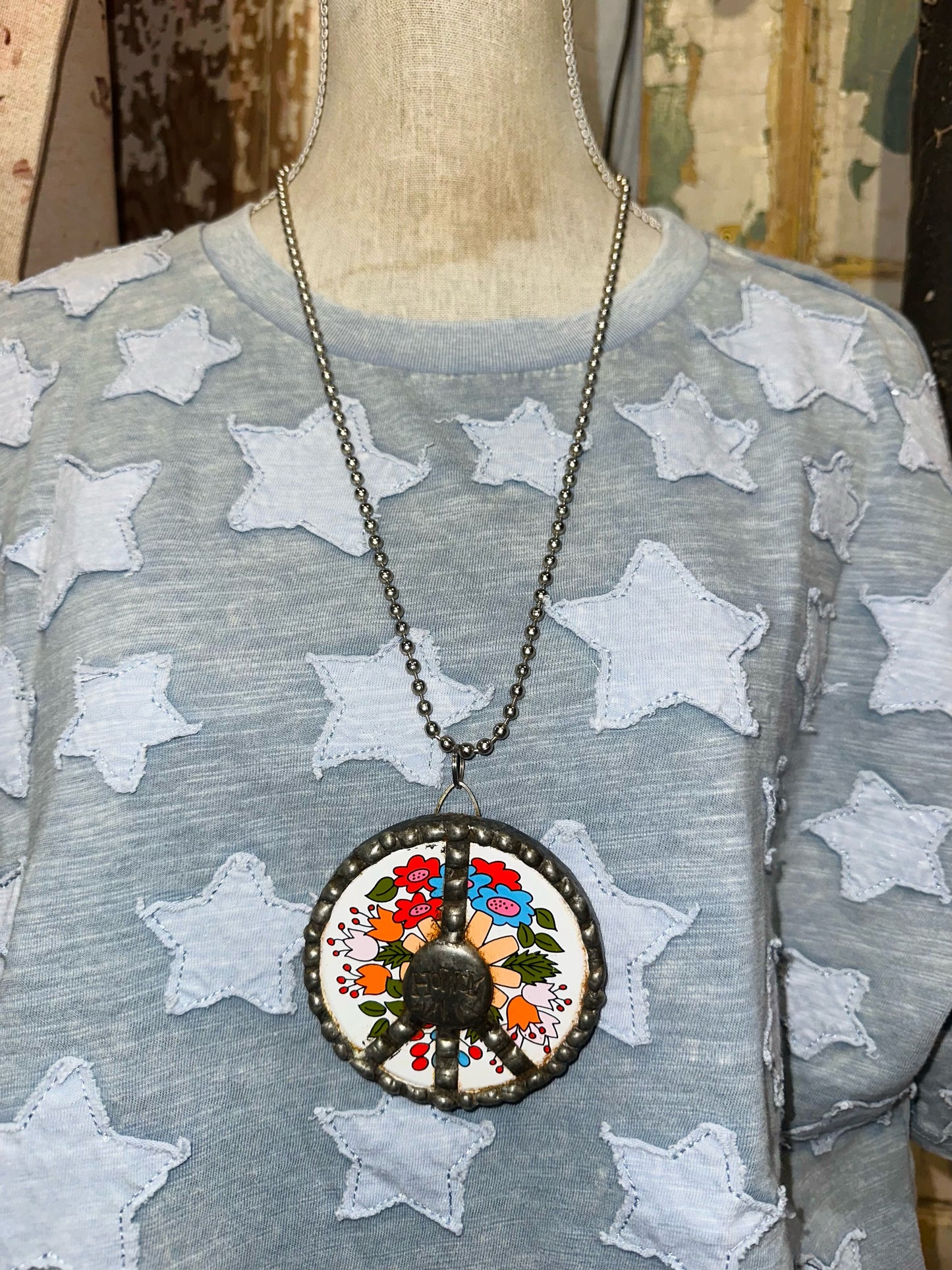 Vintage Mason Jar Lid I’m So Lucky Necklace