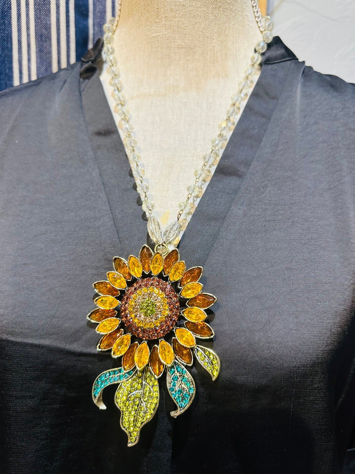 Rhinestone Sunflower Necklace