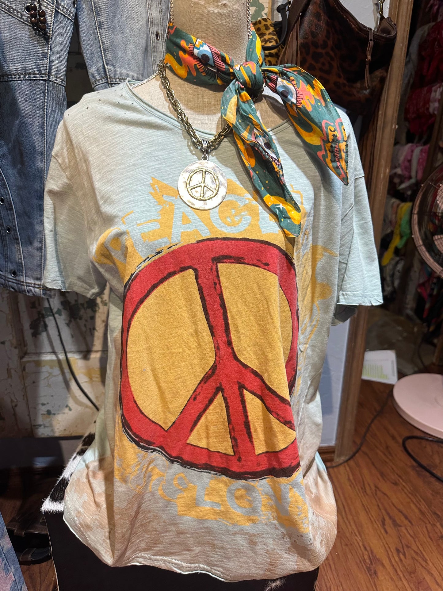 Jaded Gypsy Moon Dance Tee - Peaceful Days