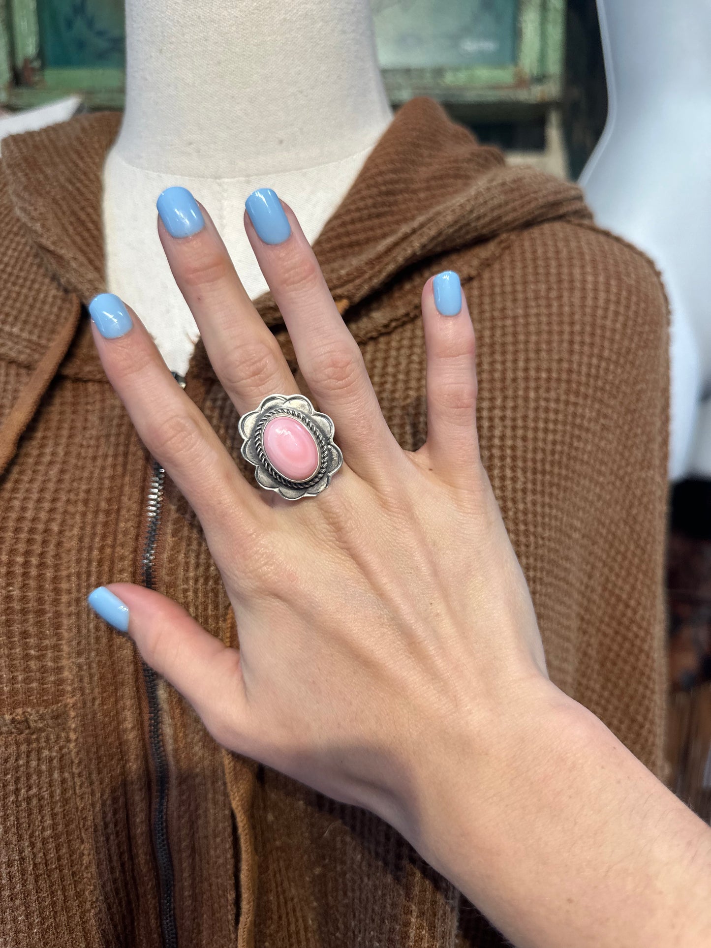Navajo Pink Conch Ring