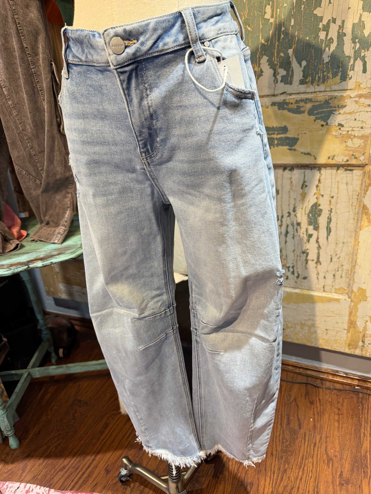 Risen Mid Rise Crop Barrel Jeans