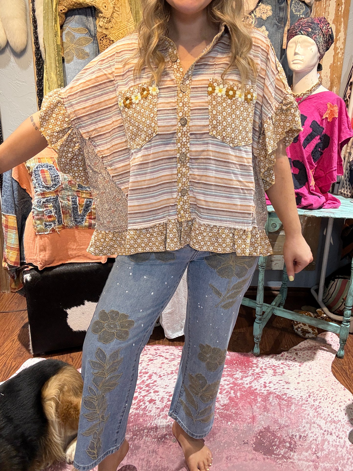 Oli & Hali Tan Floral Embroidered Denim Pants