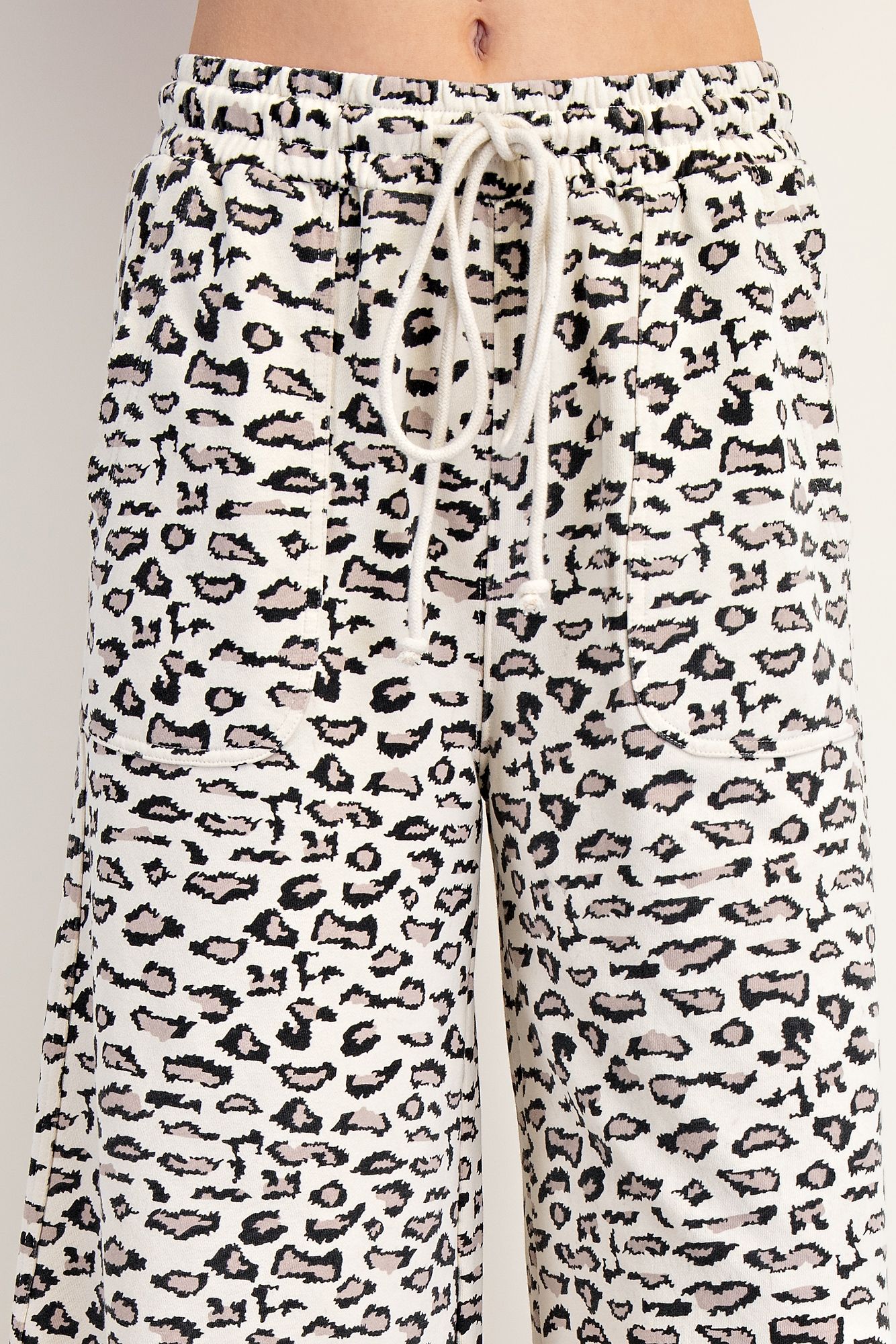 Easel Animal Print Terry Knit Pants Natural