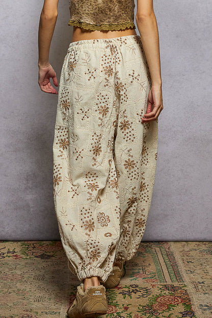 POL Floral Eyelet Joggers Natural