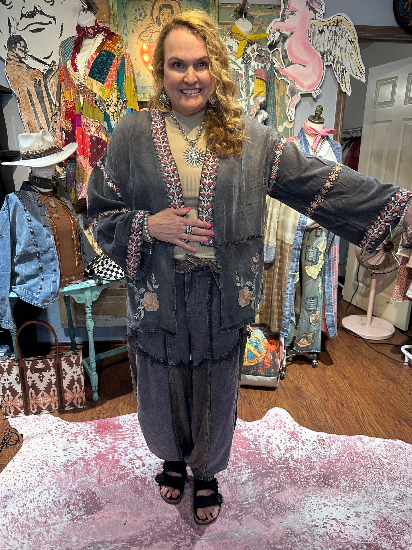 Blue Velvet Floral Embroidered Kimono