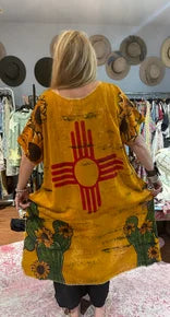 Linen High-Low Zia Cactus Sunflower Top