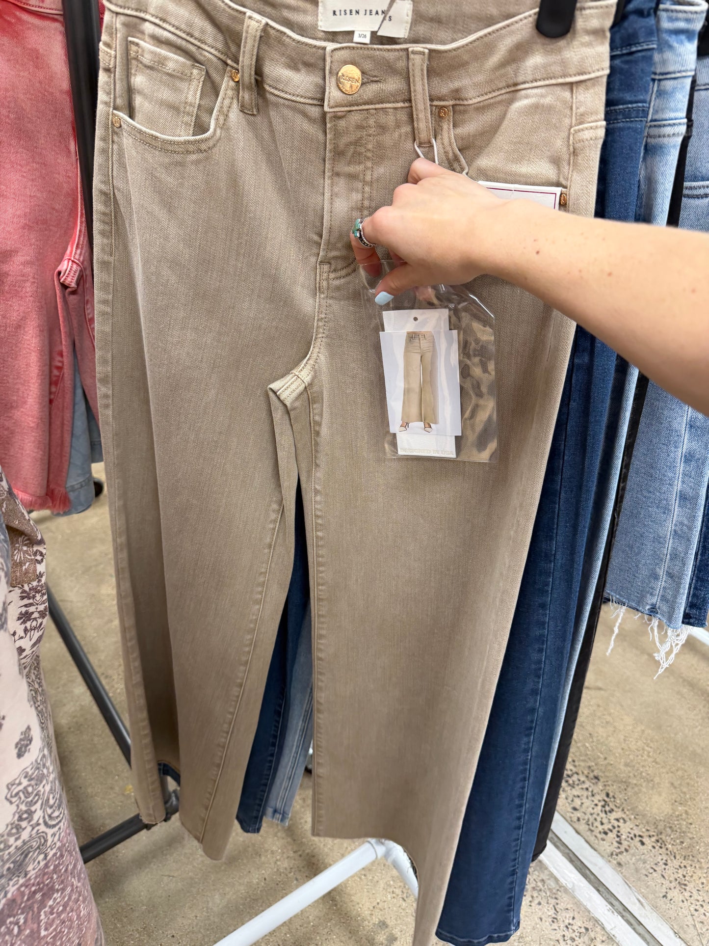 ❤️Preorder PLUS 2 WEEKS/JULY ON REGULAR : Gold Shimmer Pants