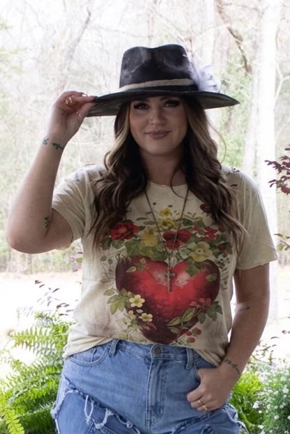 Jaded Gypsy Moon Dance Full Heart Tee
