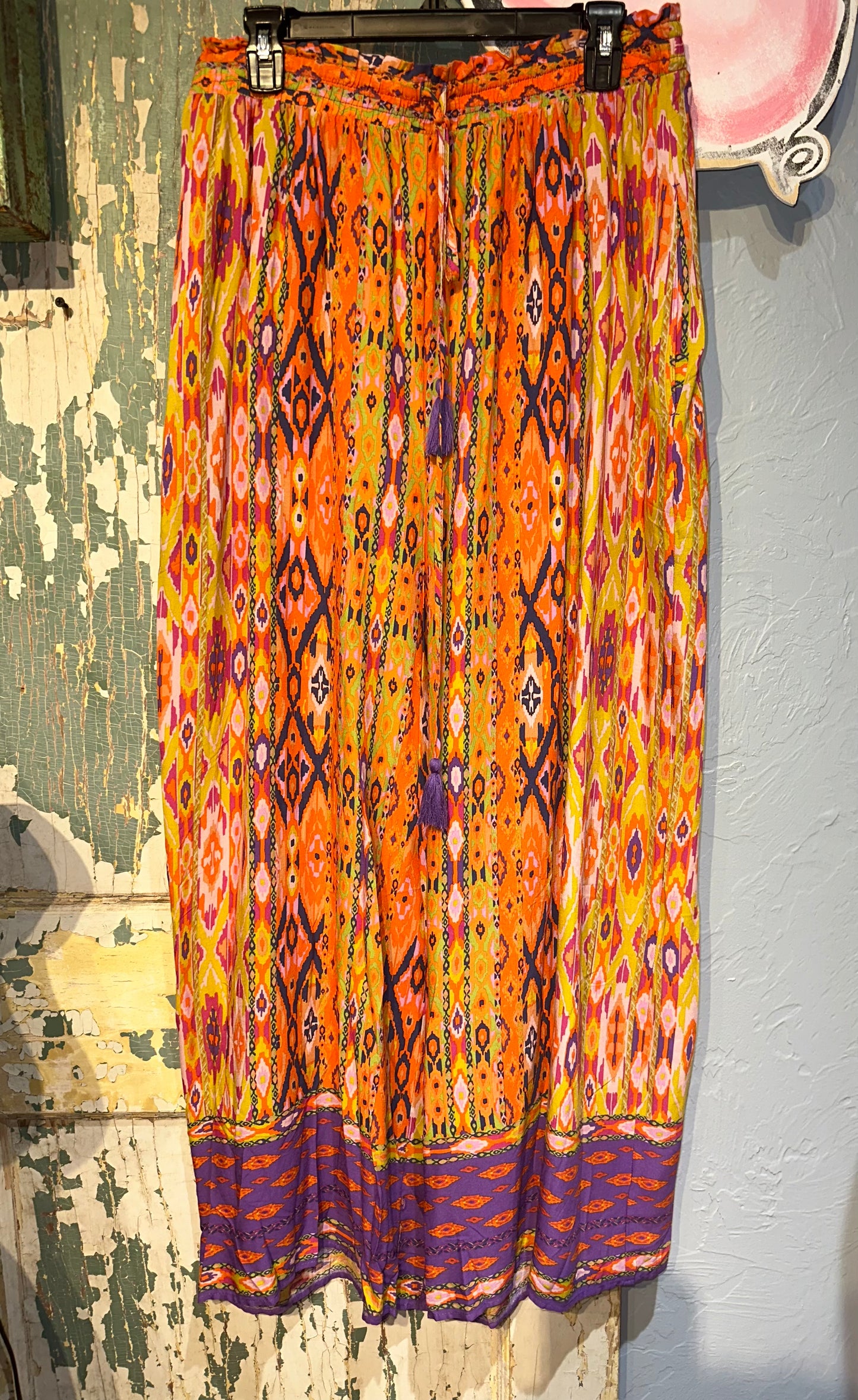 Easel Pink & Orange Thin Pants