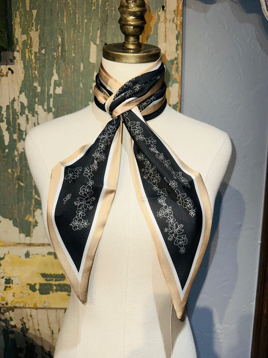 Black and Tan Floral Twilly