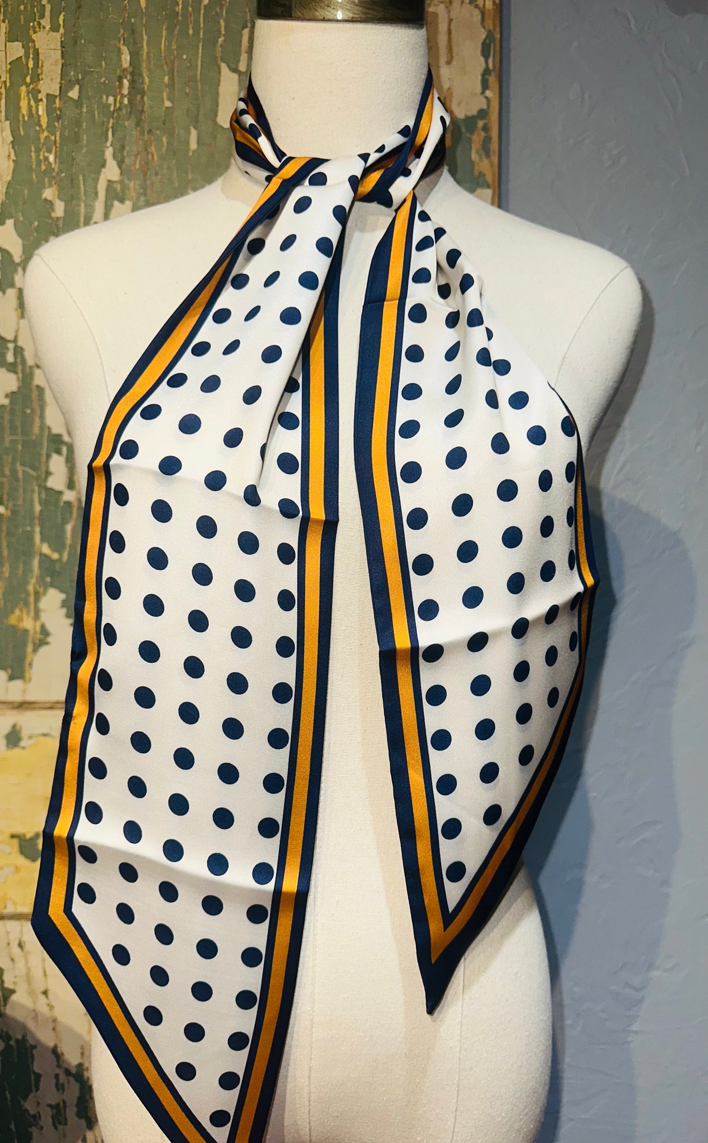 Navy Blue and Yellow Dot Twilly