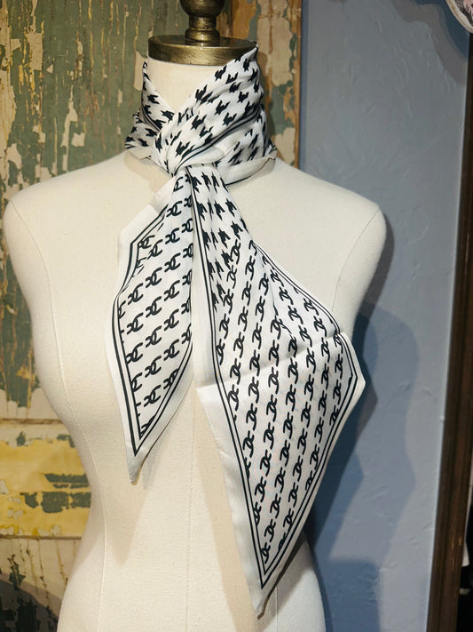 Black and White Print Twilly