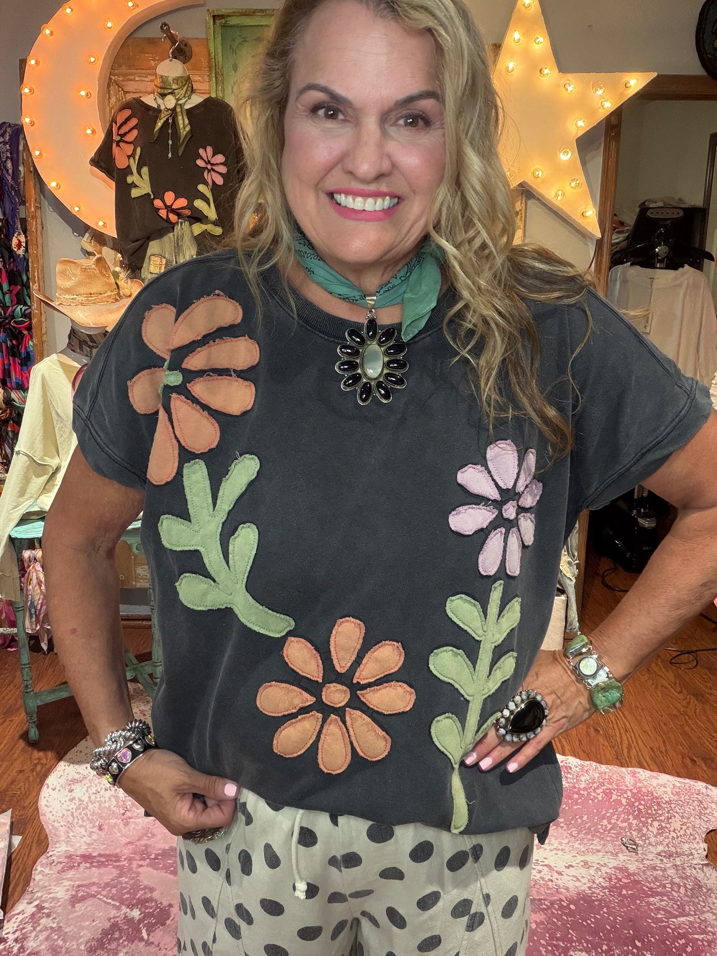BlueVelvet Black Flower Patch Top