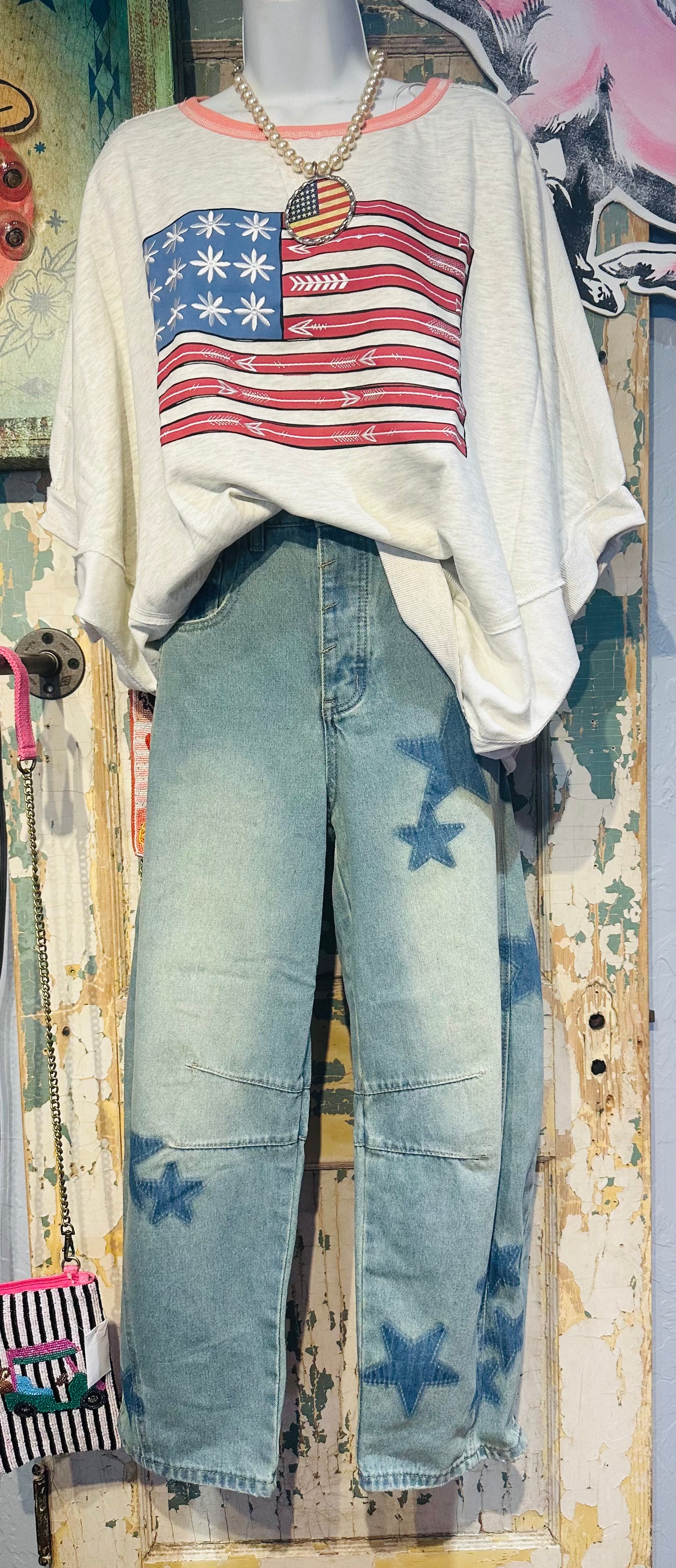 Oversized Arrow Flag Tee