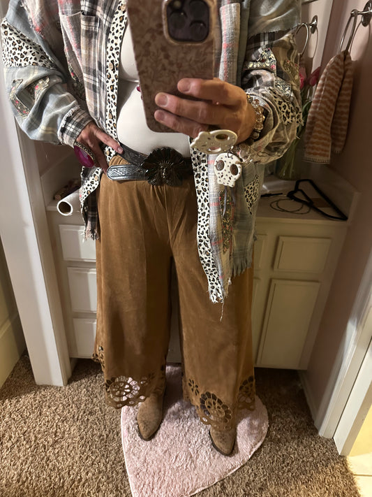Easel Camel Embroidered Bottom Pants