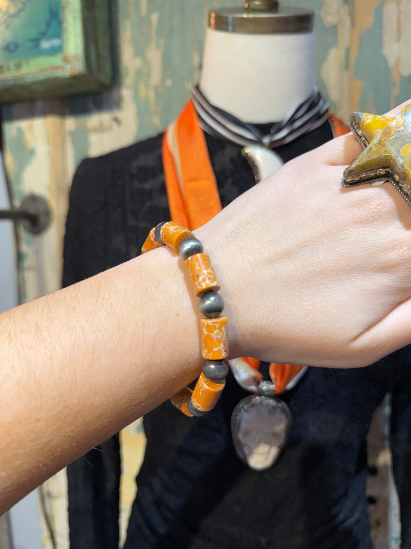 Inspired Orange Spiny Oyster and Pearl Stretchy Bracelet