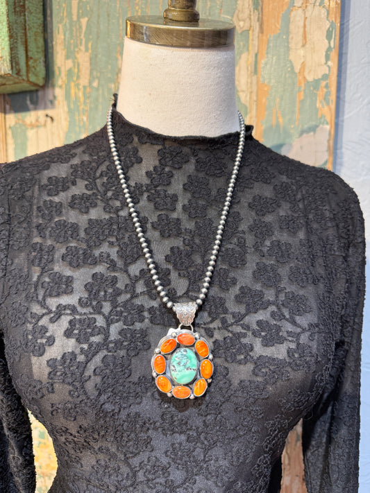 Spiny Oyster Kingman Turquoise Pendant on Navajo Pearls