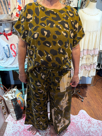 Chief Olive Leopard High Low