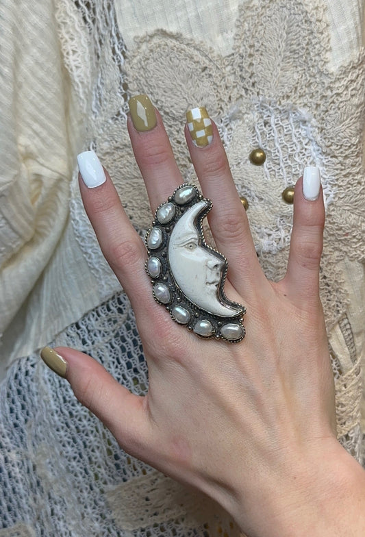 Tibetan Bone & Mother of Pearl Moon Ring