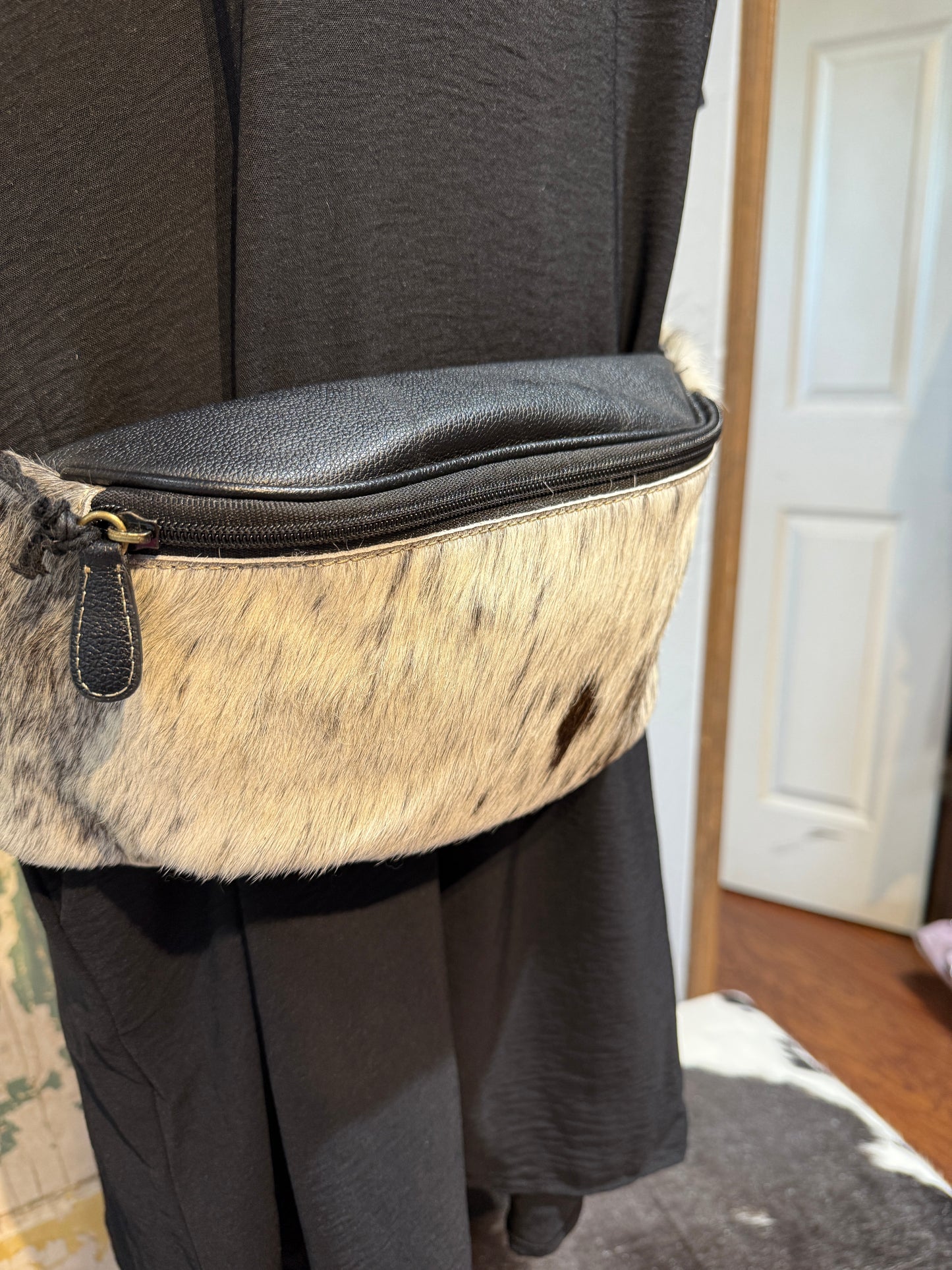 Beaver Draw Fanny Pack Bag