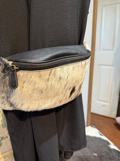 Beaver Draw Fanny Pack Bag