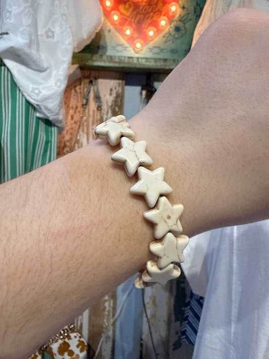 Howlite Star Bracelet