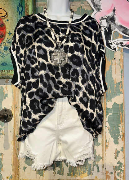 Black and White Cheetah Print Top