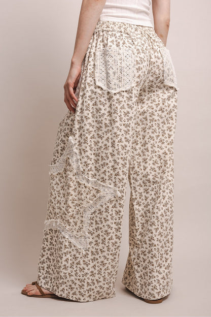 BlueVelvet Floral Star Patch Wide Leg Pants