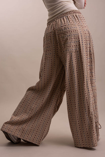 BlueVelvet Floral Print Pants