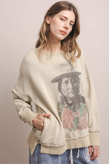 BlueVelvet Sage Native American Print Sweatshirt