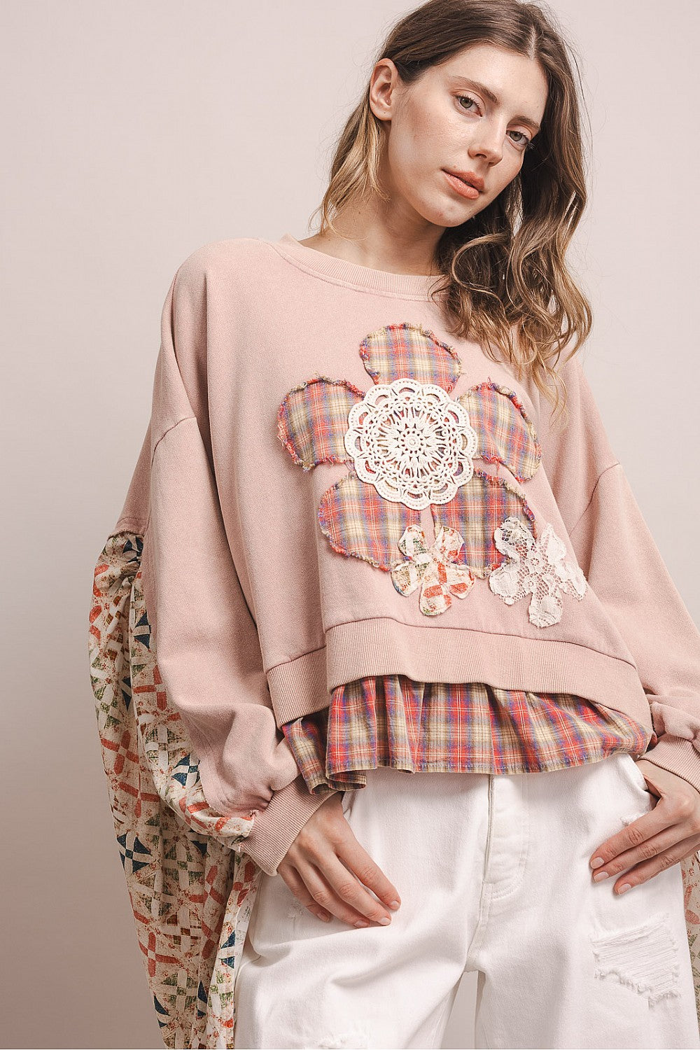 BlueVelvet Dusty Pink Flower Patch Plaid Sweatshirt