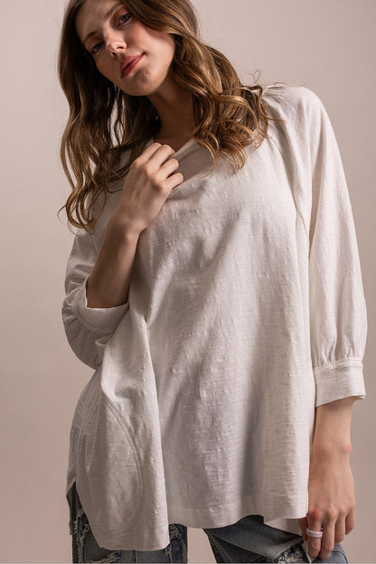 BlueVelvet Off White Round Neck Top