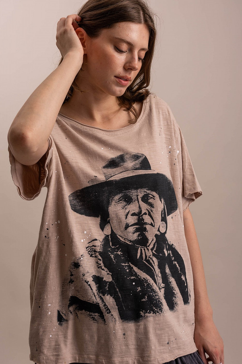BlueVelvet Taupe Native American Print T-Shirt