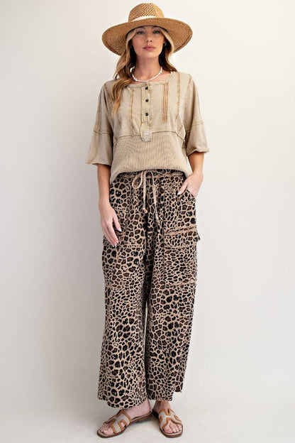 Easel Dark Cheetah Print Cargo Pants