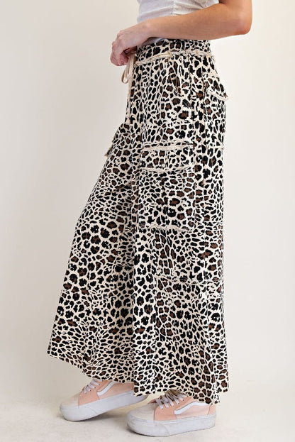 Easel Light Cheetah Print Cargo Pants
