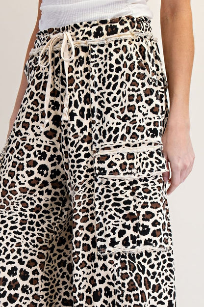 Easel Light Cheetah Print Cargo Pants