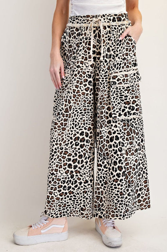 Easel Light Cheetah Print Cargo Pants