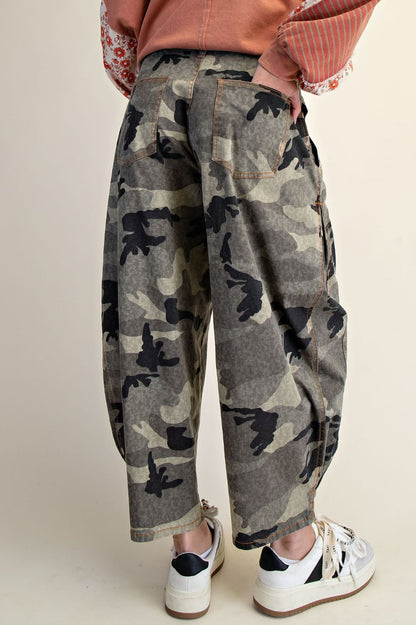 Easel Olive Grey Camo Barrel Pants