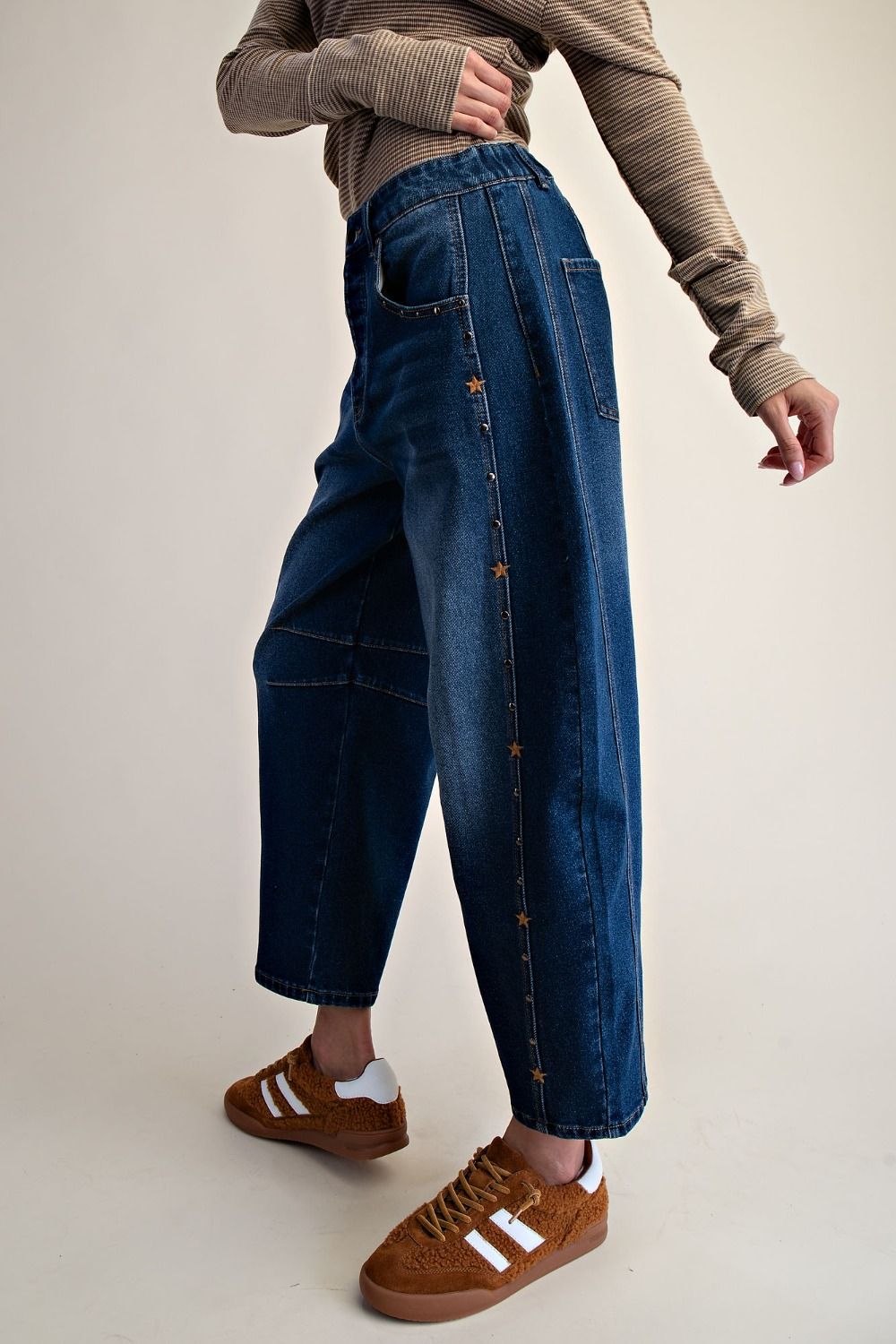 Easel Embroidered Star and Stud Barrel Jeans