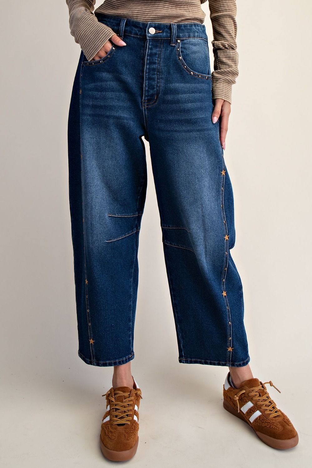 Easel Embroidered Star and Stud Barrel Jeans
