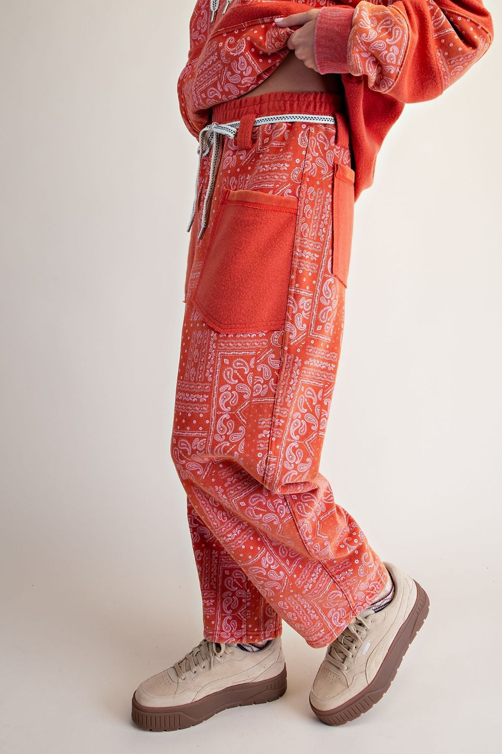 Easel Red Bandana Print Barrel Pants