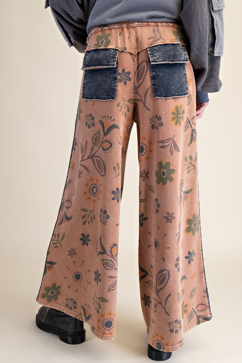 Easel Boho Print Mocha Mousse Pants