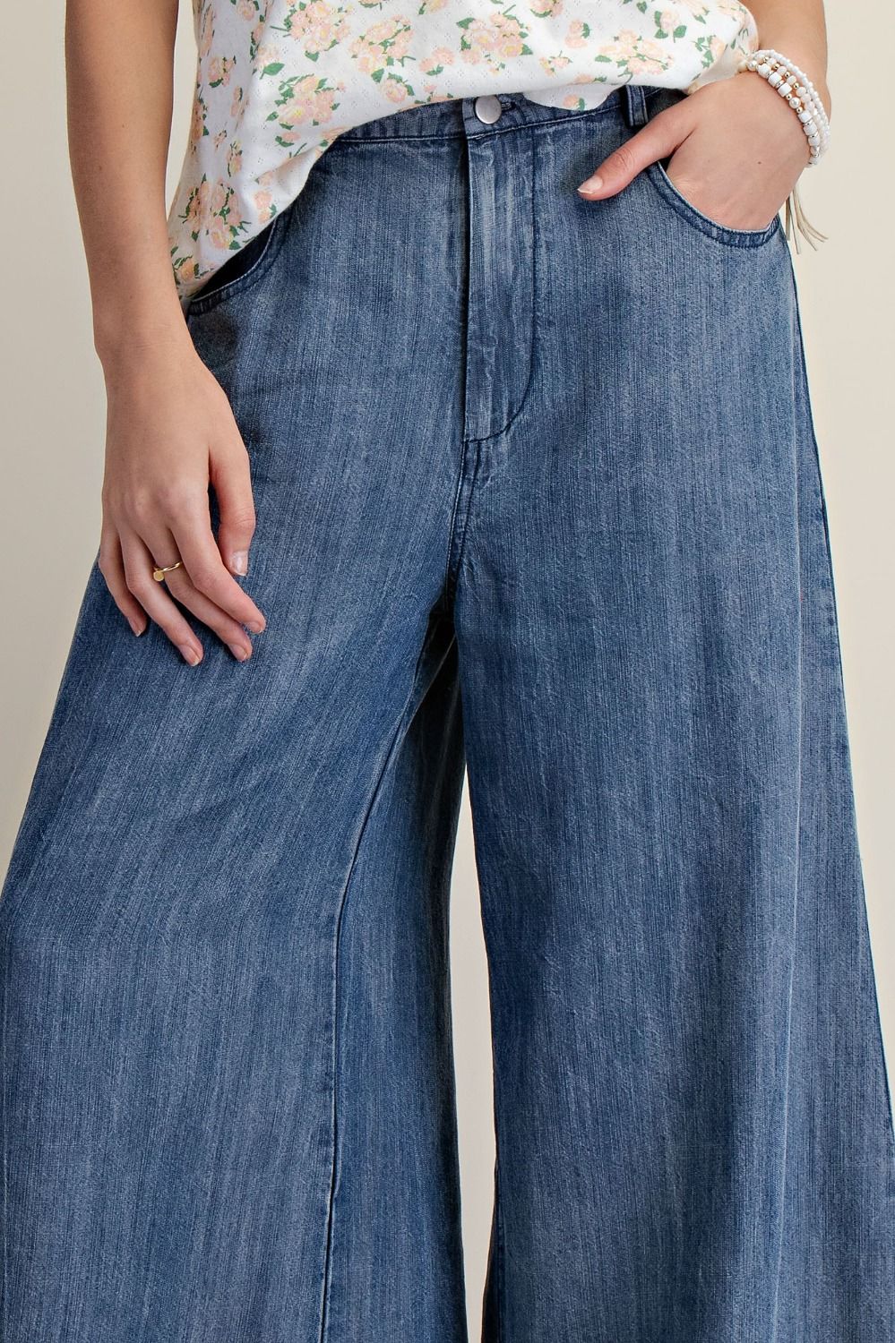 Easel Washed Denim Chambray Pants
