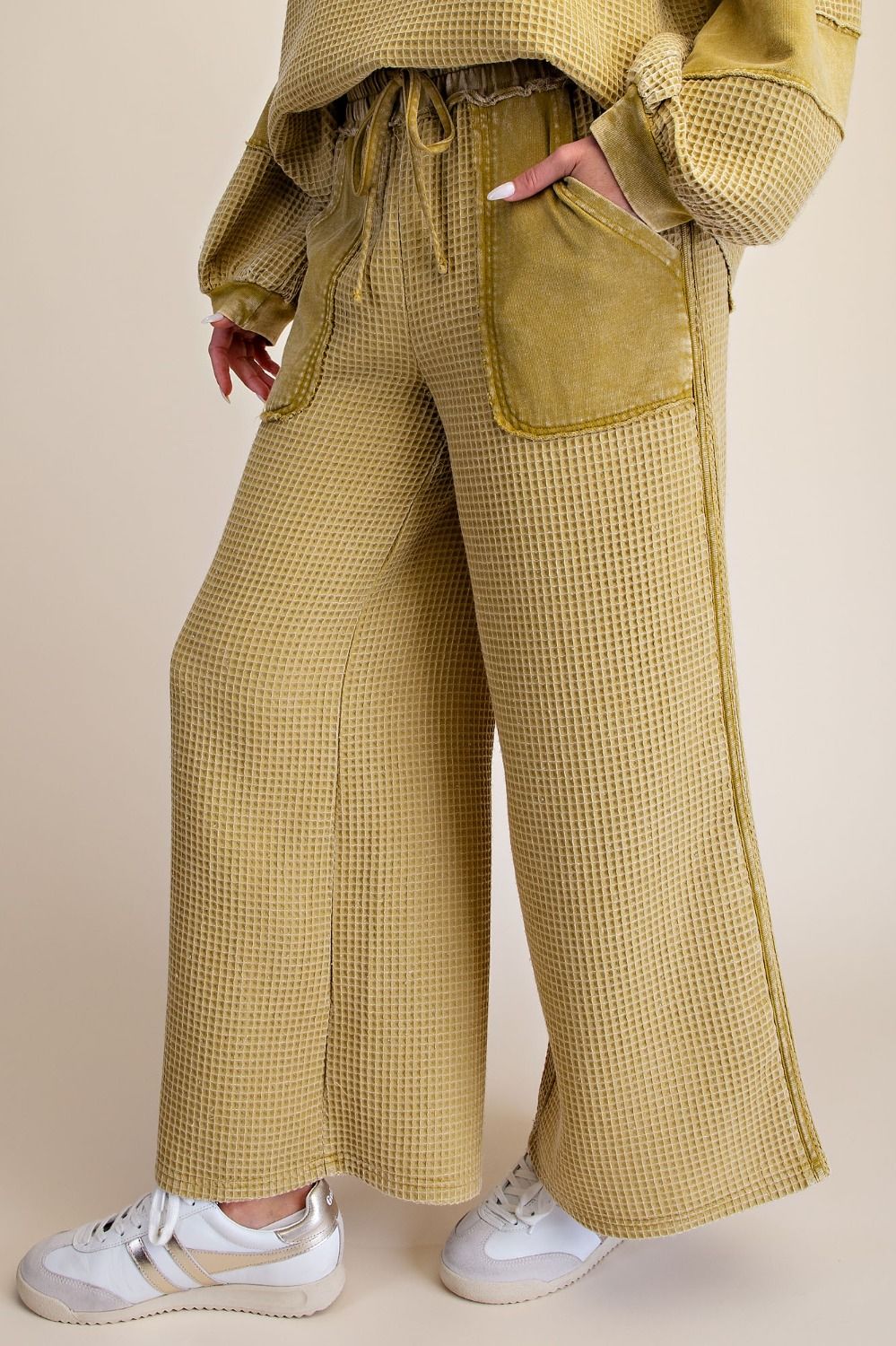 Easel Green Tea Thermal Knit Pants